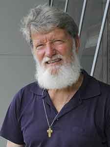 Pedro-Opeka.jpg